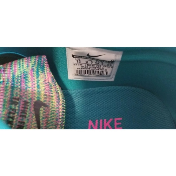 Nike Free TR Fly Knit Women's Running Shoes - Picture 8 of 8